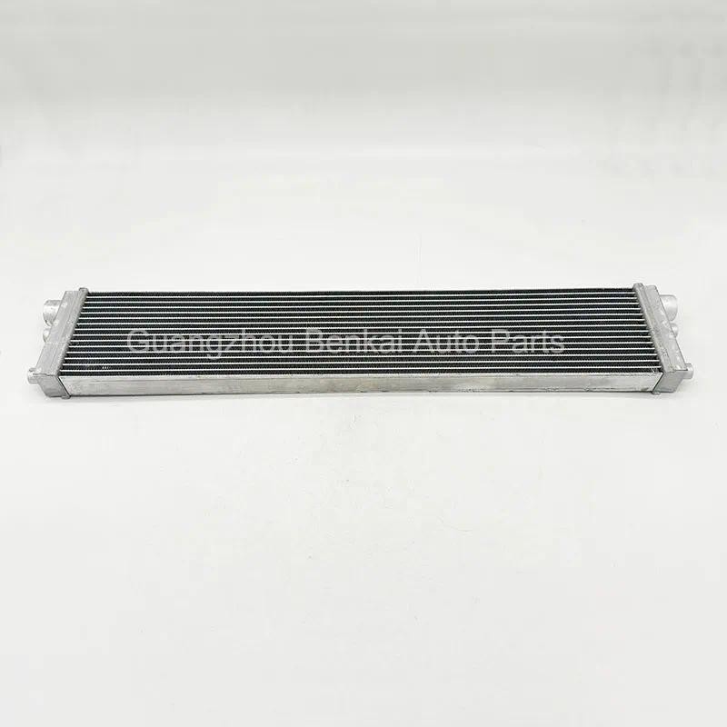 ออยคูลเลอร์ 2215000700 สําหรับ MB W221 W222 S65 C292 X166 GLE63 GLS63 R231 SL63 SL65 AMG