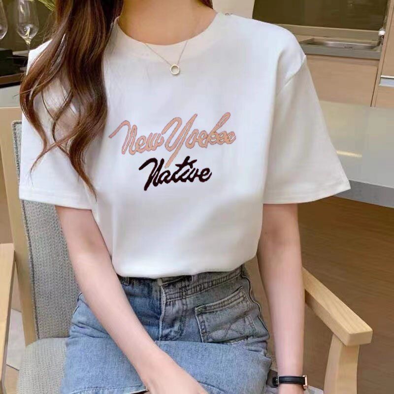 2026 เสื้อยืดแขนสั้นสีขาวผู้หญิงแฟชั่นฤดูร้อนสไตล์ใหม่เวอร์ชั่นเกาหลีหลวมSlimmerดูBottomingเสื้อลําล