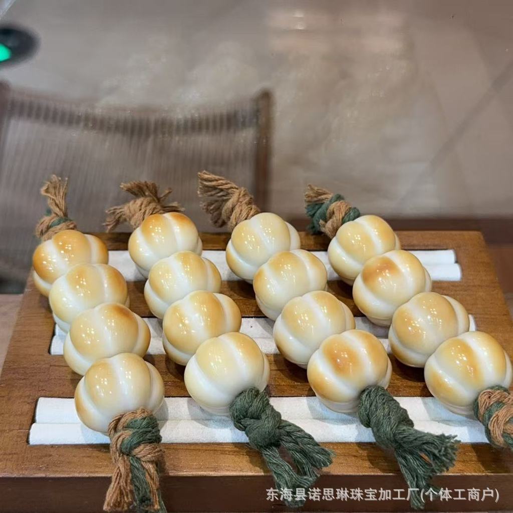 ผลไม้งาช้างธรรมชาติ เครื่องประดับทำมือ สายสะพายและสร้อยคอ QX02