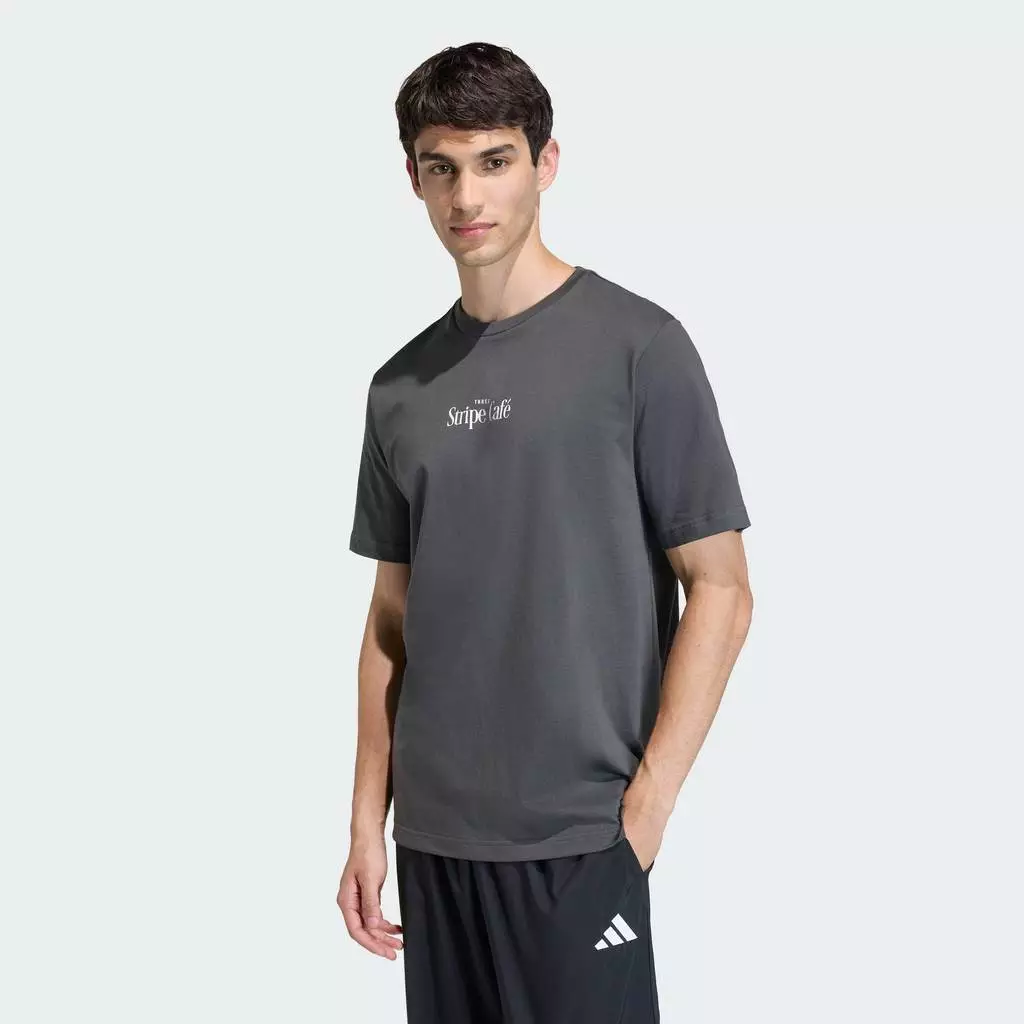 adidas ไลฟ์สไตล์ เสื้อยืดพิมพ์ลาย COFFEE CAFE DONUT BOX ผู้ชาย สีเทา KB2502
