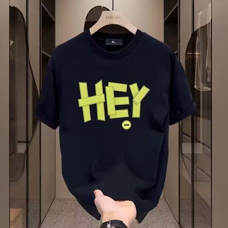 20262025เสื้อยืดแขนสั้นสไตล์ใหม่ผู้ชาย ins Street Wear ยุโรปอเมริกันสไตล์ฮิปฮอปรอบคอ Bottoming เสื้อ