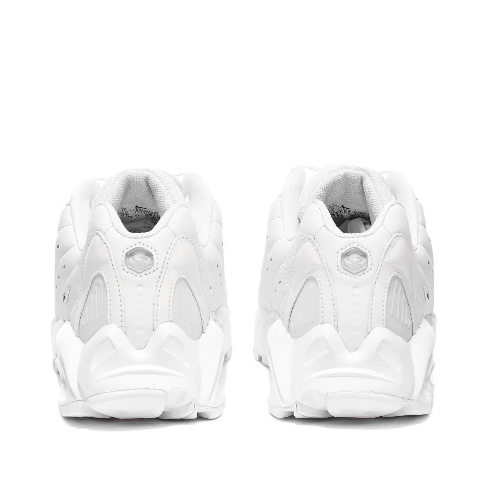 รองเท้าวิ่ง NOCTA x Nike Hot Step Air Terra ส่องสว่าง