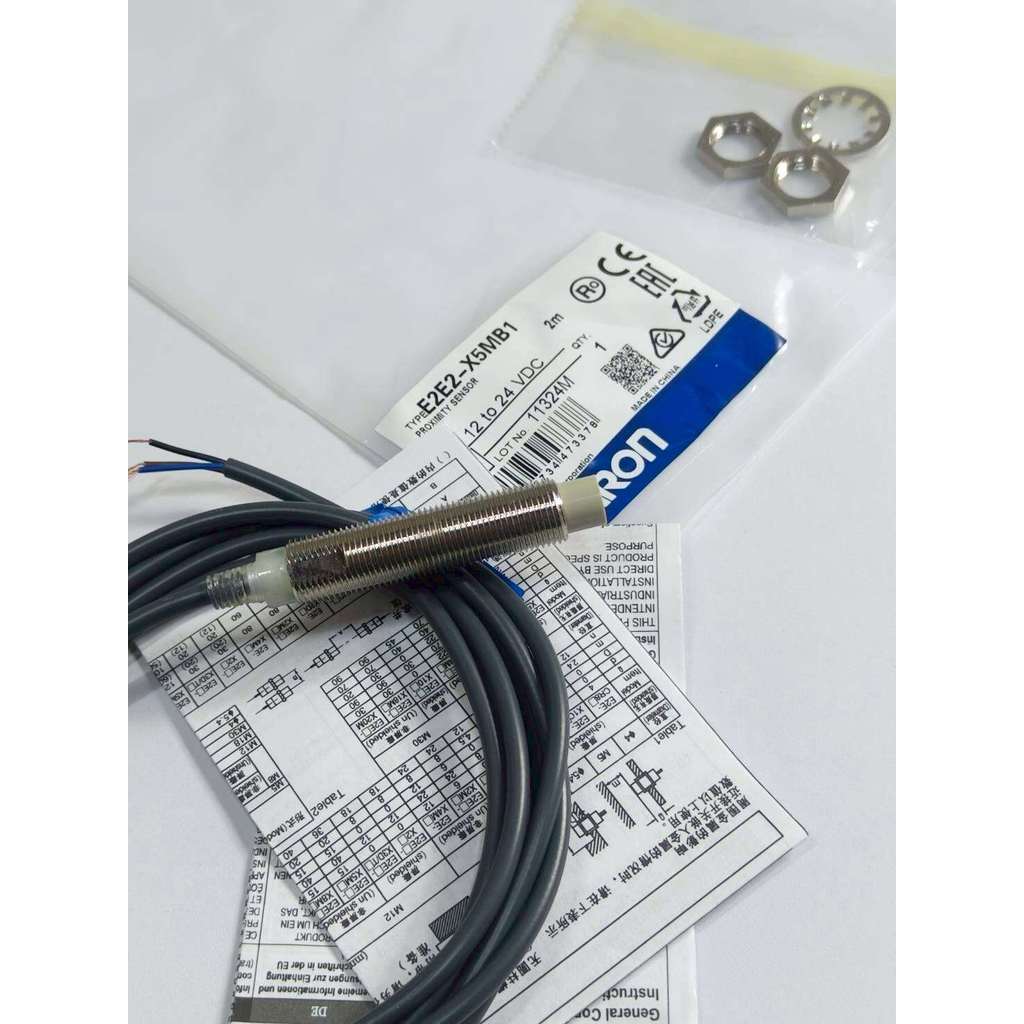 E2E2-X5MB1 ระยะตรวจจับ5 มม.PNP, NO (Normal Open)
3 สาย DC, แบบมีสายในตัวยาว 2 ม. 10 ถึง 30 จริง พร้อ