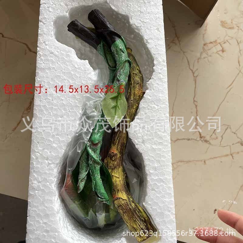 Courtyard จําลองหัตถกรรมกระถางดอกไม้ขายร้อนไม่มีหม้อ Piranha เรซิ่น Piranha เครื่องประดับ Cross-Bord