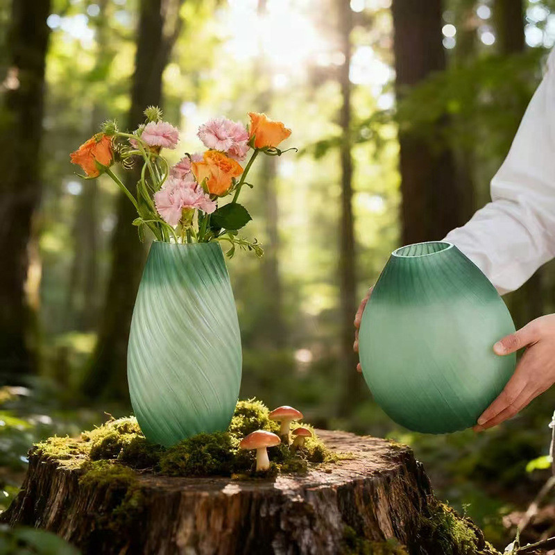 สีไล่ระดับสี Frosted Penghu Bay แจกันแก้วเครื่องประดับหัตถกรรมดอกไม้น้ําห้องนั่งเล่นโต๊ะรับประทานอาห