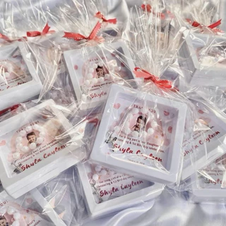 [ราคาส่ง] กล่องเก็บเครื่องประดับ 3D กรอบลอย PE กล่องใส่แหวน สร้อยคอ กล่องโชว์พระ ฟิล์มใสกันออกซิเดชั่น มี 3 ขนาด พร้อมฐา