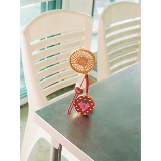 Tagi. Inspire Picnic Portable Magnetic Fan พัดลมแม่เหล็กพกพาธีมปิกนิก