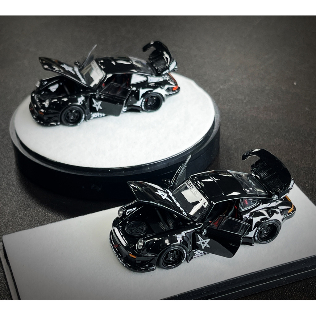 PGM 1: 64 RWB930 โมเดลรถจําลองโลหะผสม Baphomet