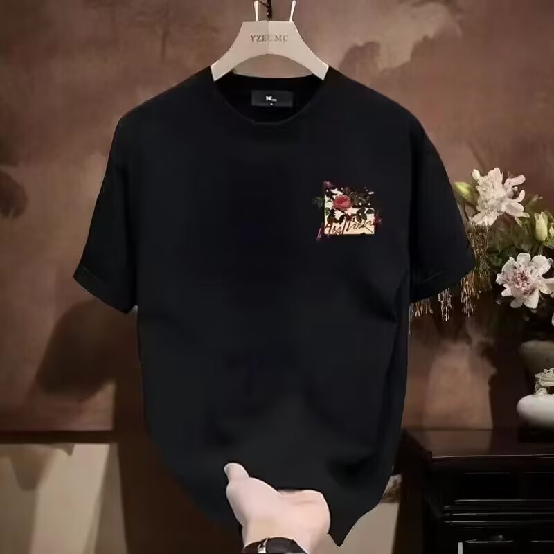 20262025เสื้อยืดแขนสั้นสไตล์ใหม่ผู้ชาย ins Street Wear ยุโรปอเมริกันสไตล์ฮิปฮอปรอบคอ Bottoming เสื้อ