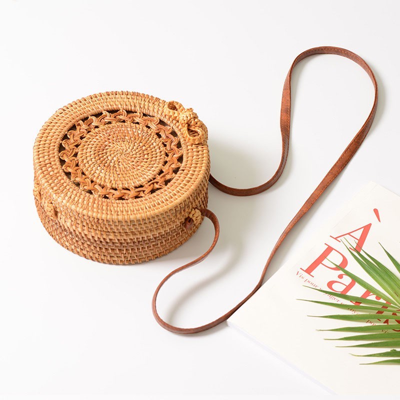 กระเป๋าหวาย retro กึ่งเปิด งานแฮนด์เมード - B87