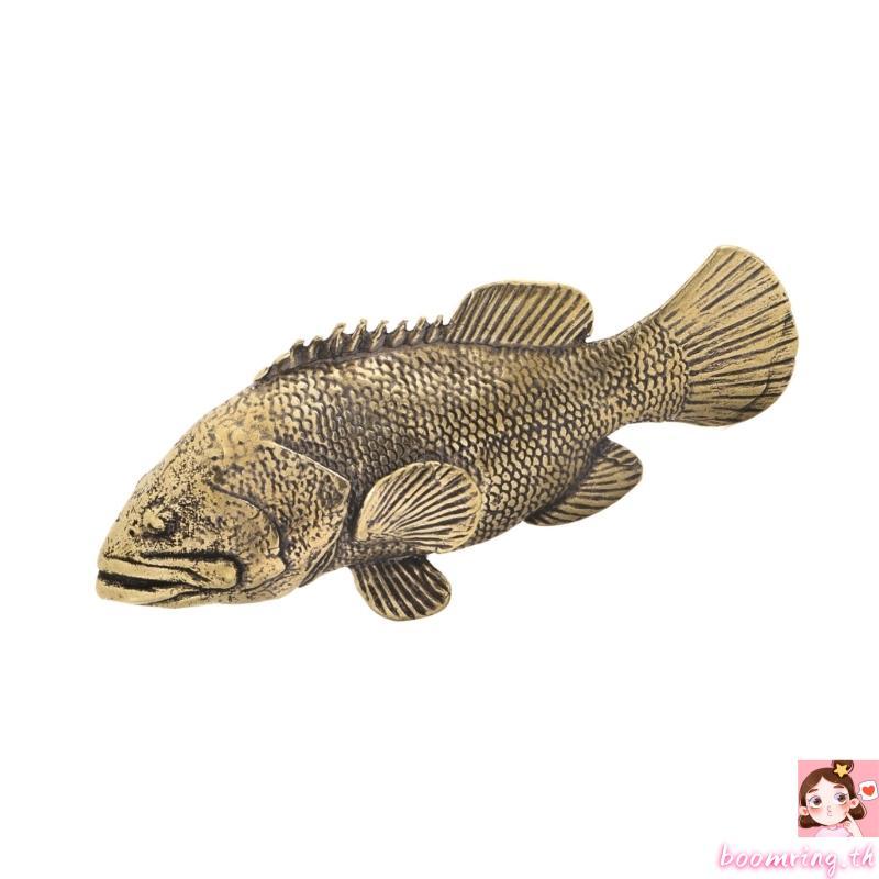 Boom Brasses จีนโบราณ Grouper ปลาประติมากรรมแกะสลักมือตกแต่งบ้านเครื่องประดับ
