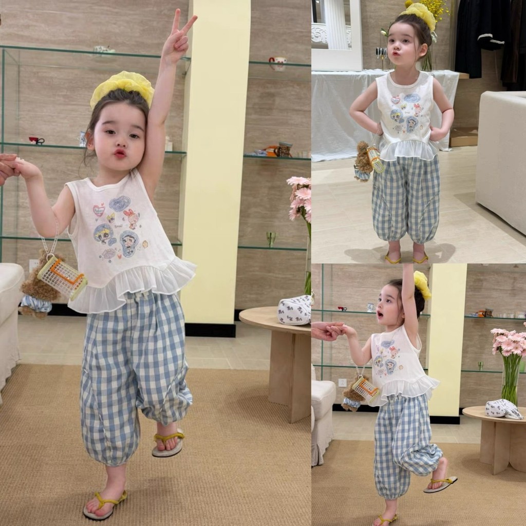 PRETTY BABY เสื้อเด็ก เสื้อแขนกุด แต่งขอบระบาย ลายการ์ตูน กางเกงขาจั๊ม ลายสก็อต(2224)