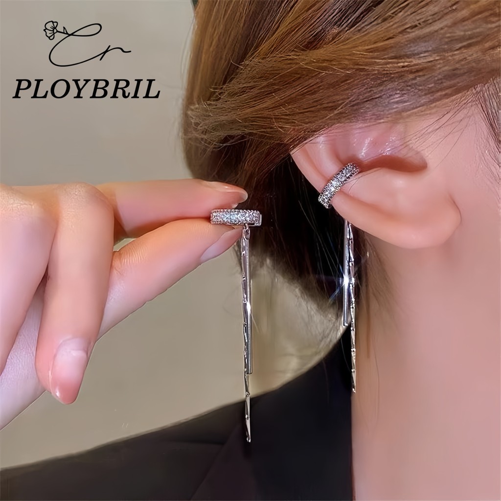 PLOYBRILต่างหูพู่ยาวรูปตัว C ประดับเพชร CZ ระยิบระยับหรูหราสำหรับผู้หญิง /ต่างหูพลอยเทียมสไตล์โบฮีเมียนสำหรับผู้หญิงE008