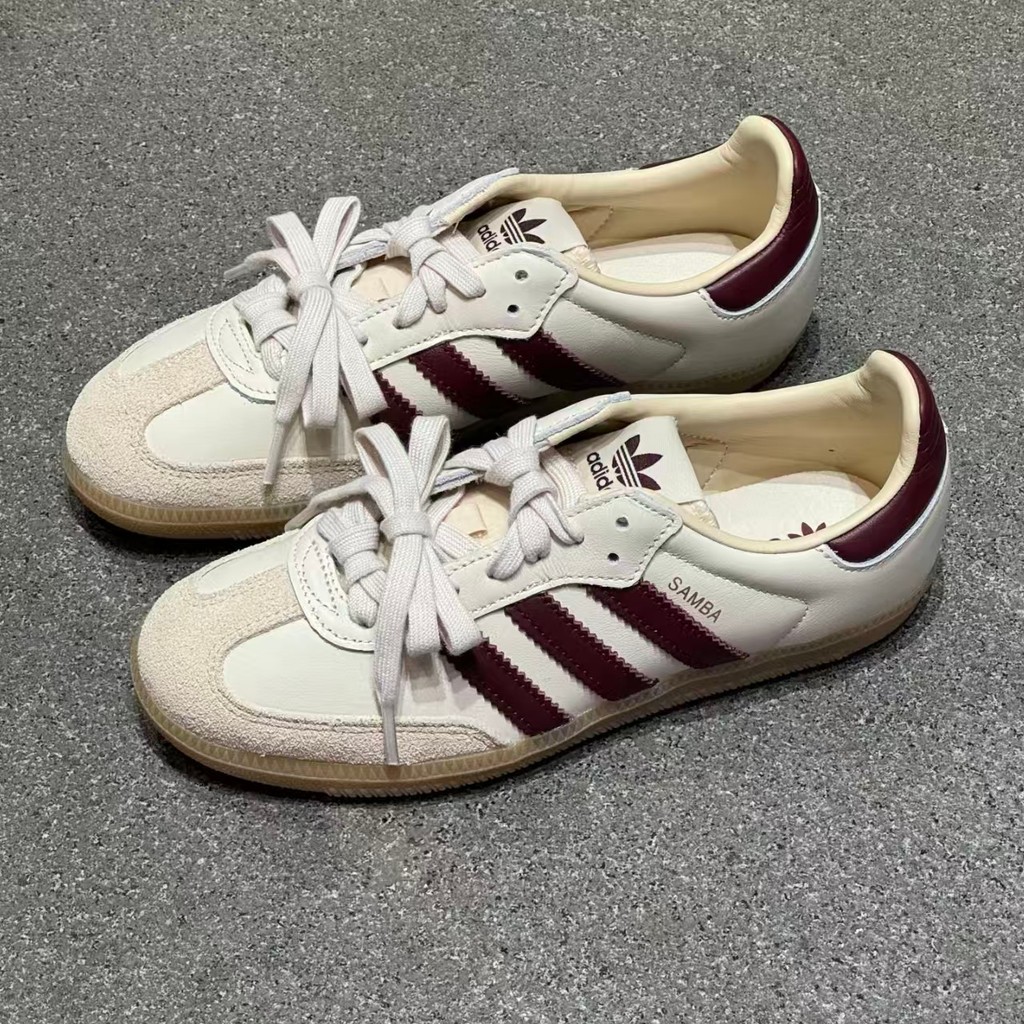 ของแท้ ADIDAS ADIDAS SAMBA ผู้ชายผู้หญิงกีฬาลําลองรองเท้าผ้าใบ Low-Top JS3830