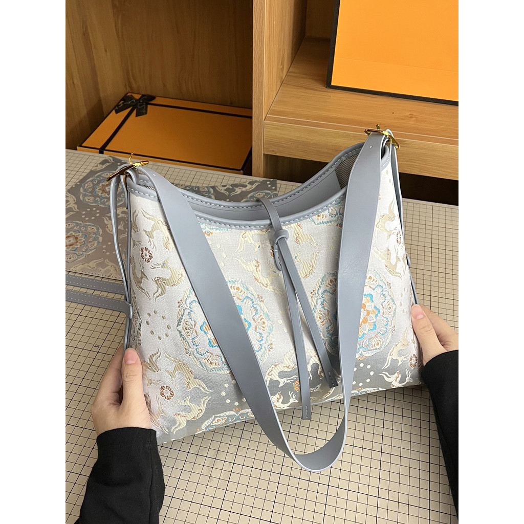 Meow Little Mi ใหม่สไตล์จีน diy กระเป๋าทอมือกระเป๋าวัสดุโฮมเมด Song Jin All-match One-shoulder Tote 