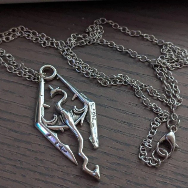 จี้มังกร Sky Scroll 12.16