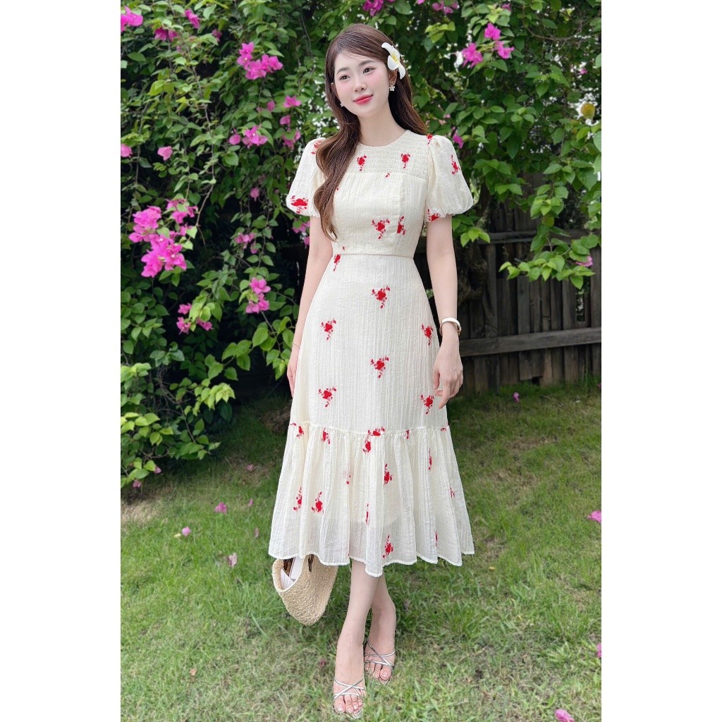 (FIRE) V709, RC789 เดรสหางปลามิดิทรงเอลายดอกไม้สีขาวและสีแดงหรูหราแขนพอง [TH HA LE]