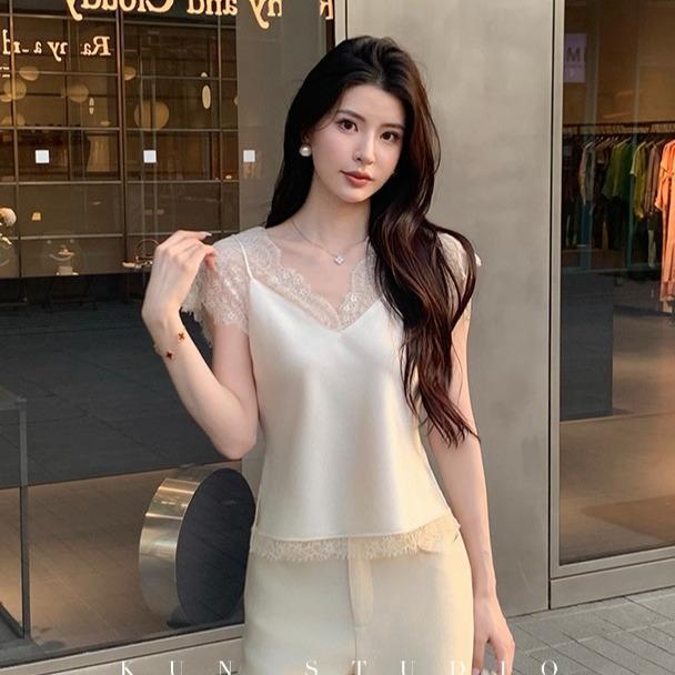 ohho#เสื้อเชิ้ตแขนสั้นลายสก็อตสำหรับผู้หญิง สไตล์ใหม่สำหรับฤดูร้อนปี 2025 เสื้อเชิ้ตลำลองทรงหลวมคุณภาพสูง รุ่น99296