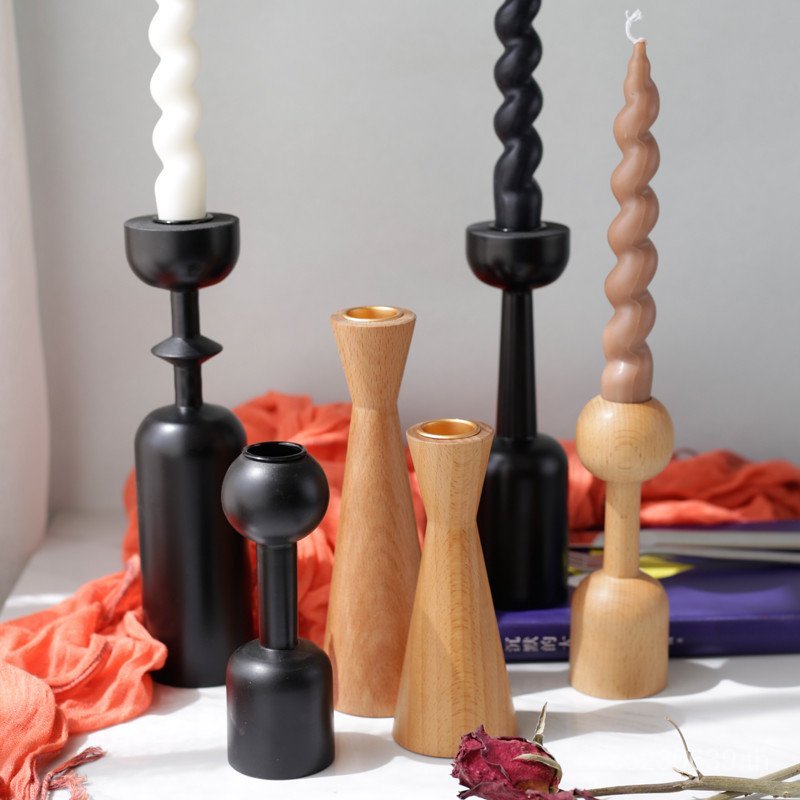 ตกแต่ง Cafe เทียน Retro เชิงเทียนตาราง Props โรแมนติกน้ํามันหอมระเหยบรรยากาศ B & B Nordic ตกแต่งไม้ 