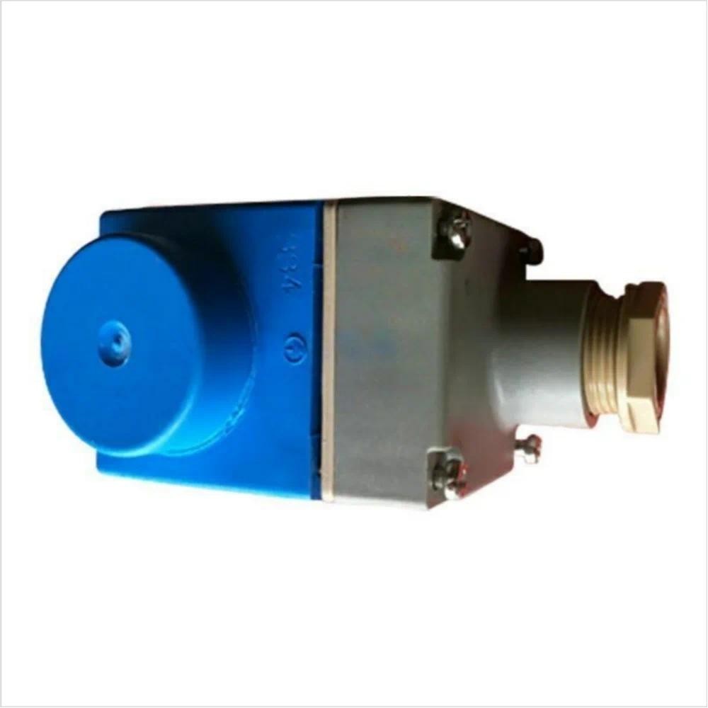 เครื่องทําความเย็น Solenoid Valve Coil 018F6701 220V 018F6176 24v AC แรงดันไฟฟ้า :15mm