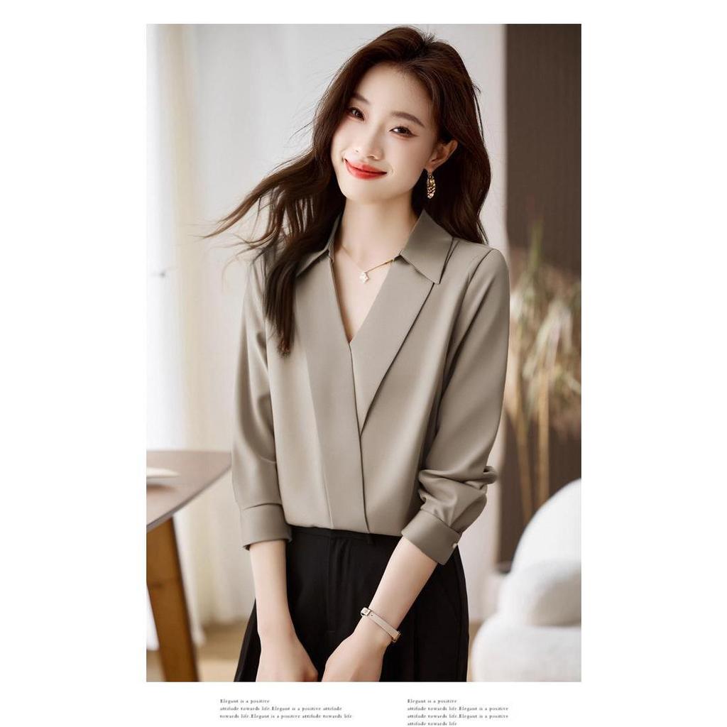 Chili Koko เสื้อเชิ้ตผ้าซาตินสำหรับผู้หญิง ทรงปกสูท แขนยาว คอวี เนื้อผ้าเรียบลื่น ทรงหลวม เหมาะสำหรับใส่ทำงาน 99303 - รูปที่ 5