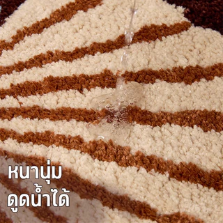พรม 40*60cm พรมปูพื้น รูปแบบการ์ตูนน่ารัก นิ่มสบาย ดูดซับน้ำได้ดี เหมาะสำหรับห้องนั่งเล่นและห้องนอน