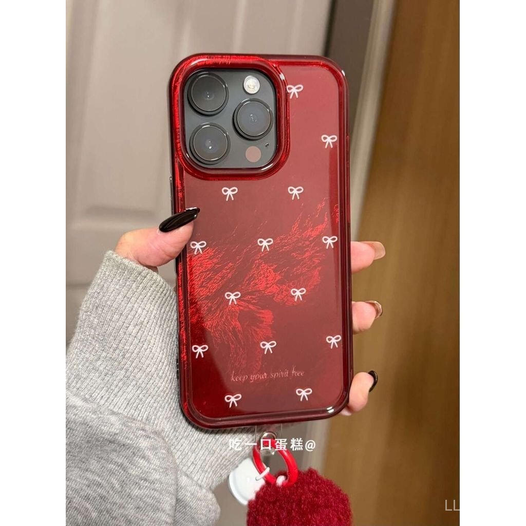 เคสโทรศัพท์ เหมาะสําหรับ iPhone 11 12 13 14 15 16 17 Pro max Plus Air Burgundy ด้านล่างเต็มหน้าจอโบว์ภาษาอังกฤษเชือกเส้นเล็ก Shock-proof กันกระแทกกรณีรวมทุกอย่าง MWOS