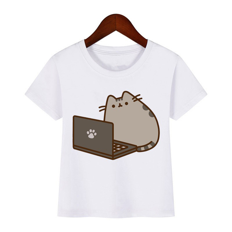 เสื้อยืดสีขา&nbsp;นแขนสั้นสำหรับเด็ก พิมพ์ลายแบบคอรอบ เหมาะสำหรับสวมใส่ในครอบครัว