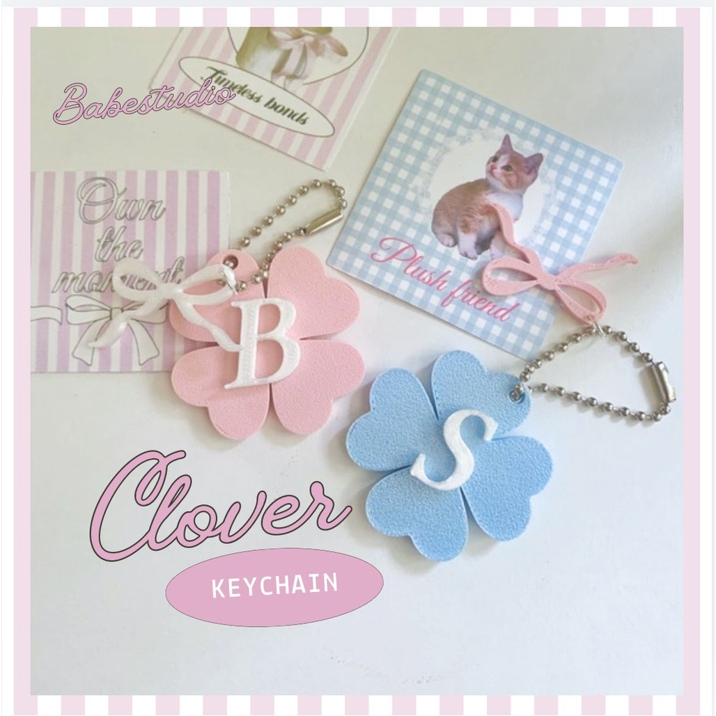 พวงกุญเเจชื่อ lucky clover keychain อักษร เเขวนกระเป๋า สายคล้องน่ารัก ck5