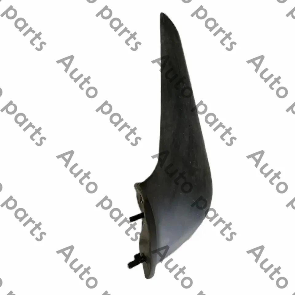 สปอยเลอร์ปีกขวากันชนหน้าสําหรับ Ferrari 458 Italia Spider OEM 81761910