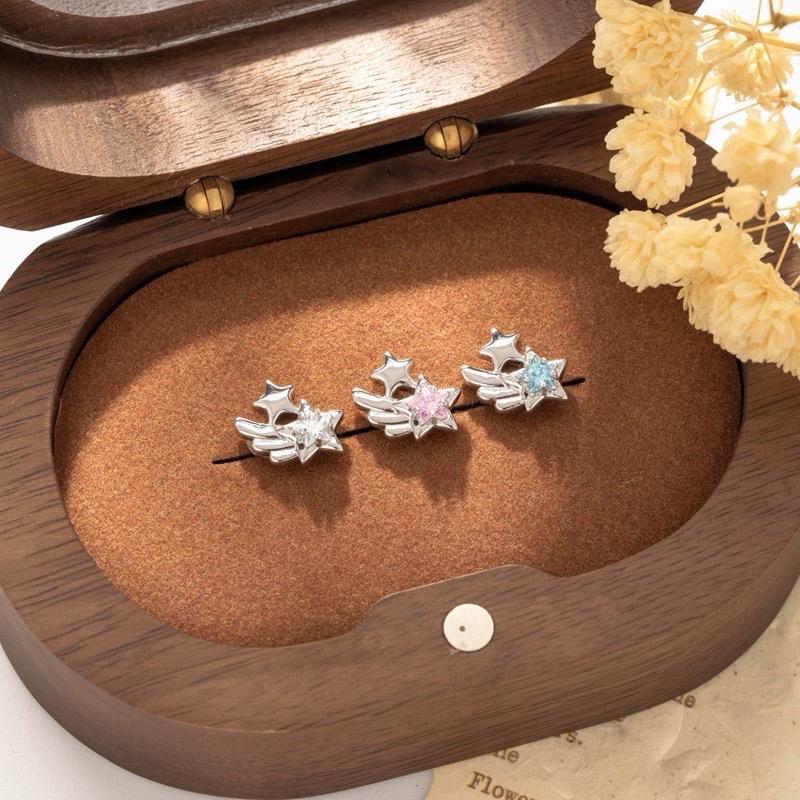 Jinjoo จิวต่างหูดาว รุ่น Stardust Wishes ก้านหนา 0.8 mm. สแตนเลส316 (แป้นแบน)