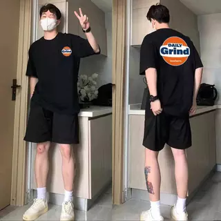 (ผ้าฝ้าย100%) Luvoro 2026 Cotton ย้อนยุค oversize T-shirt เนื้อผ้านุ่มระบายอากาศดี สีดำและสีขาว เสื้อยืดแขนสั้น C1998