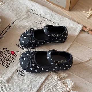 เด็กวัยหัดเดินสาว Strappy รองเท้าหนังโบว์น่ารัก 2026 ฤดูร้อนใหม่เด็ก Polka Dot Ballet Flats Soft Sole อินเทรนด์เจ้าหญิงรองเท้า