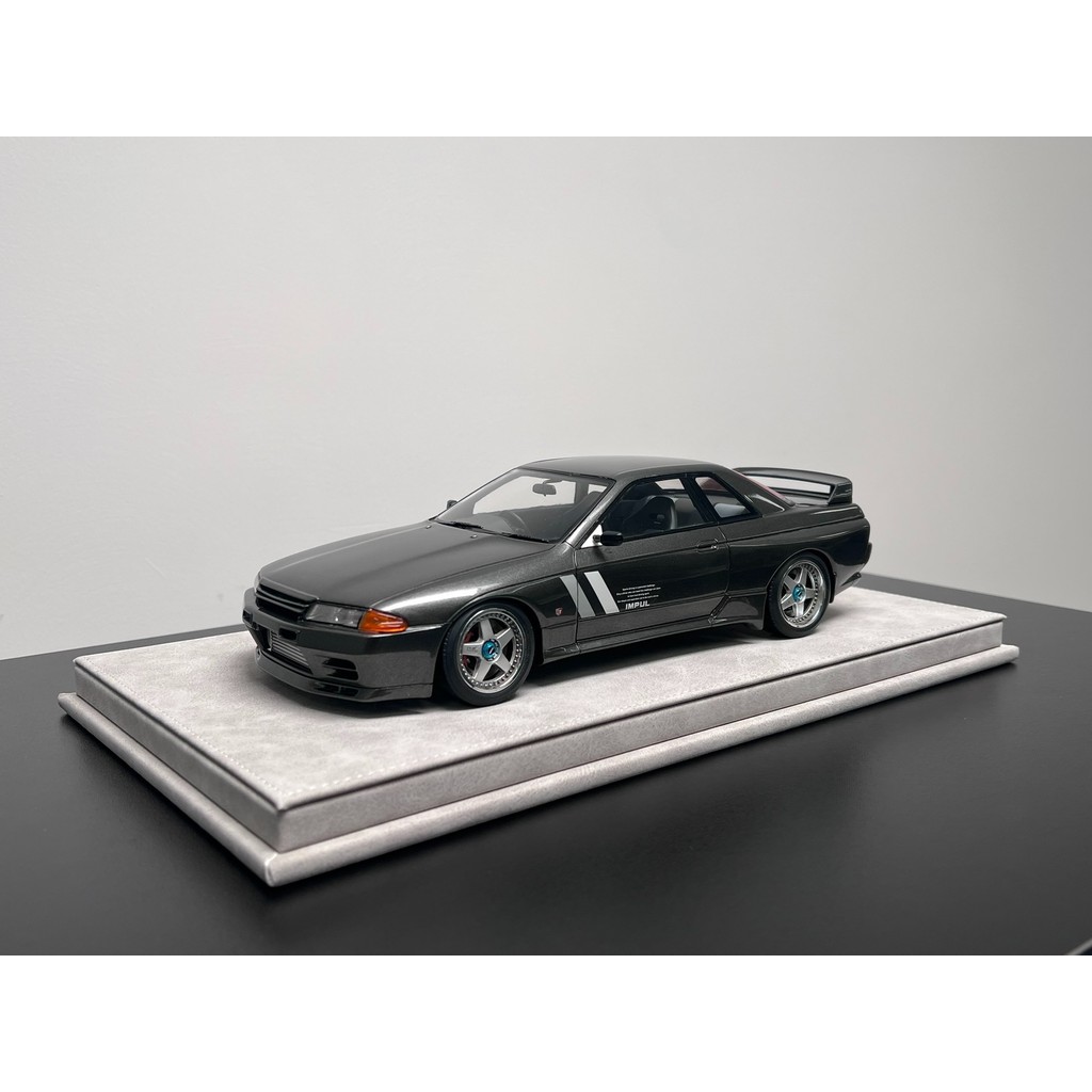 IG 1/18 โมเดลรถ Out-of-Print GTR R32 1/18 ญี่ปุ่น GTR R32 เรซิ่นรุ่น Out-of-Print IMPUL Garland สีสํ
