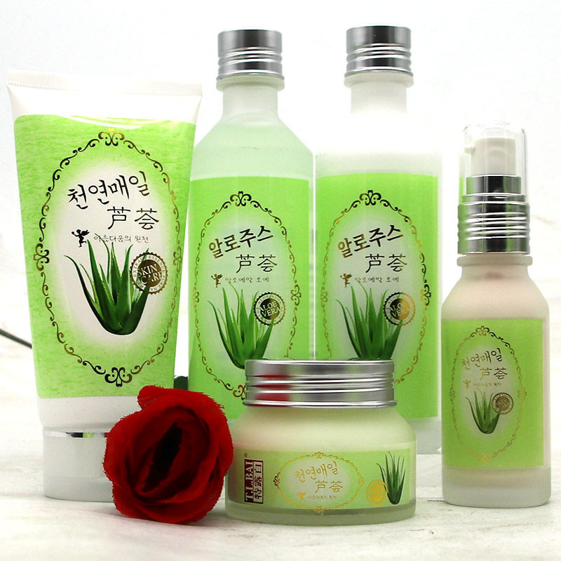 พร้อมสต็อก * Telu White Aloe Vera Skin Care ชุดผลิตภัณฑ์ดูแลผิวโลชั่นบํารุงผิวหน้า Softening Lotion 