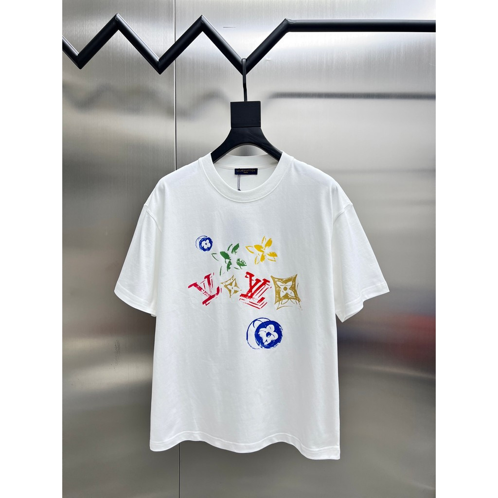 LOUIS VUITTON/LV/2026 Early Spring เสื้อยืดแขนสั้นสไตล์ใหม่ผู้ชายผู้หญิงคู่สไตล์ Simple Basic โลโก้ธ
