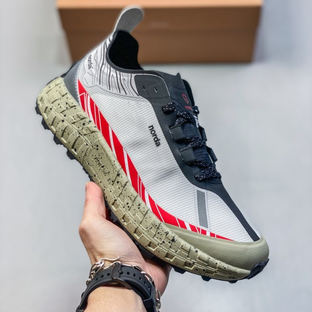 NORDA 001 รองเท้าวิ่งเทรลสําหรับผู้ชายและผู้หญิง รองเท้าผ้าใบคู่ Unisex น้ําหนักเบา ทนทานต่อการสึกหร