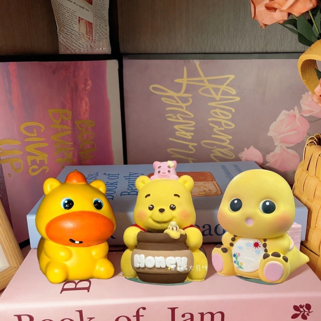 Kapibara Winnie the Pooh Milk Dragon พลาสเตอร์ตุ๊กตา DIY Graffiti เครื่องประดับตุ๊กตาน่ารักแฟนของขวั