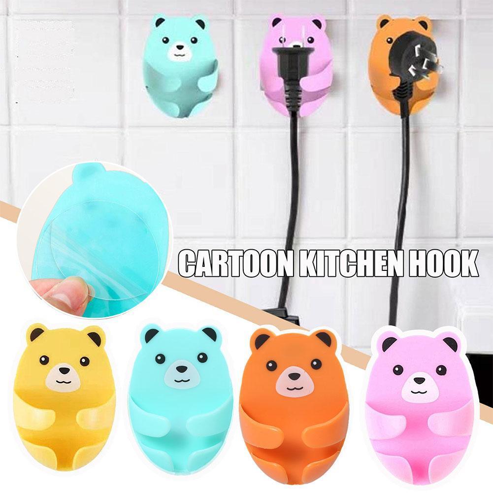 ที่มีประสิทธิภาพ Traceless Plug Hook การ์ตูน Hug Bear Plug Storage Hook Punch-free Hook ห้องครัว N8m