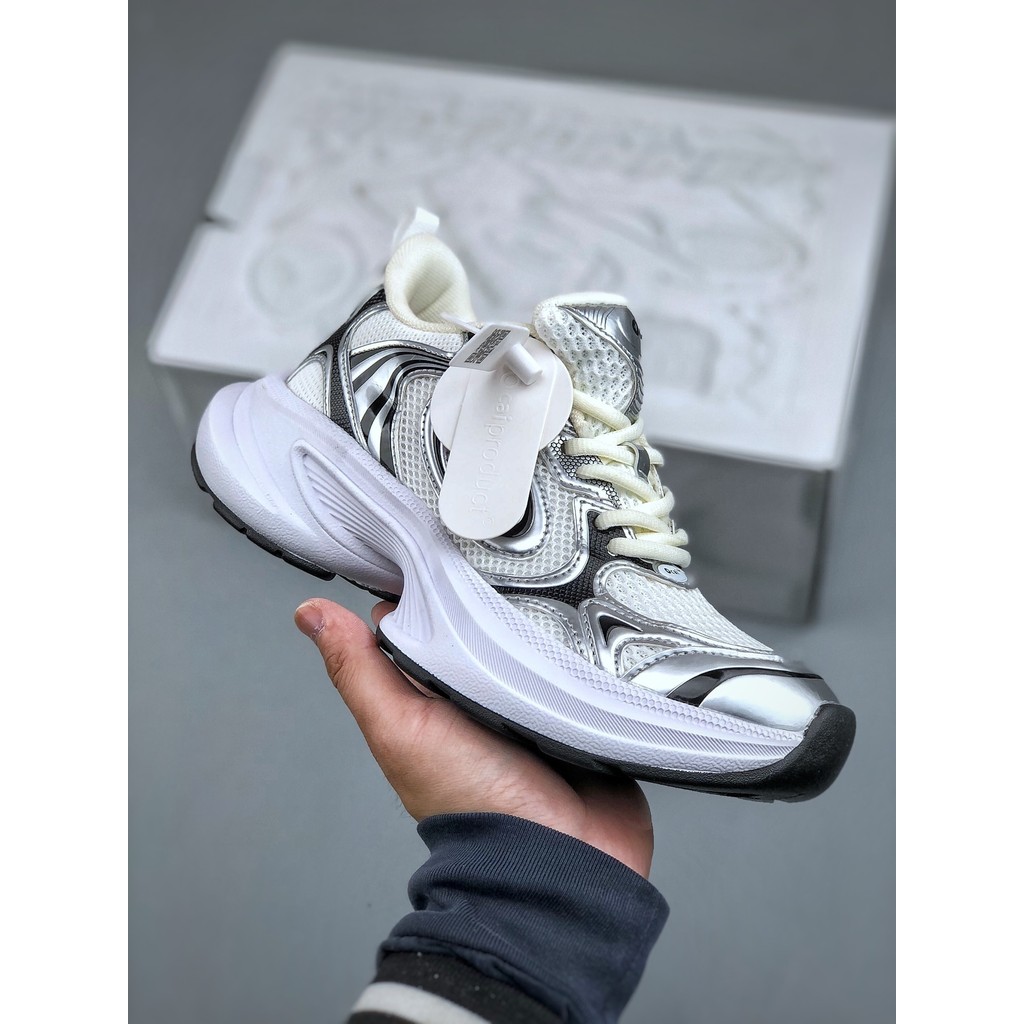 Ocai Disk Runtech รองเท้าวิ่ง Retro อินเทรนด์กีฬารองเท้า Anti-Slip ทนต่อการสึกหรอ 5 ซม.ความสูง Casua