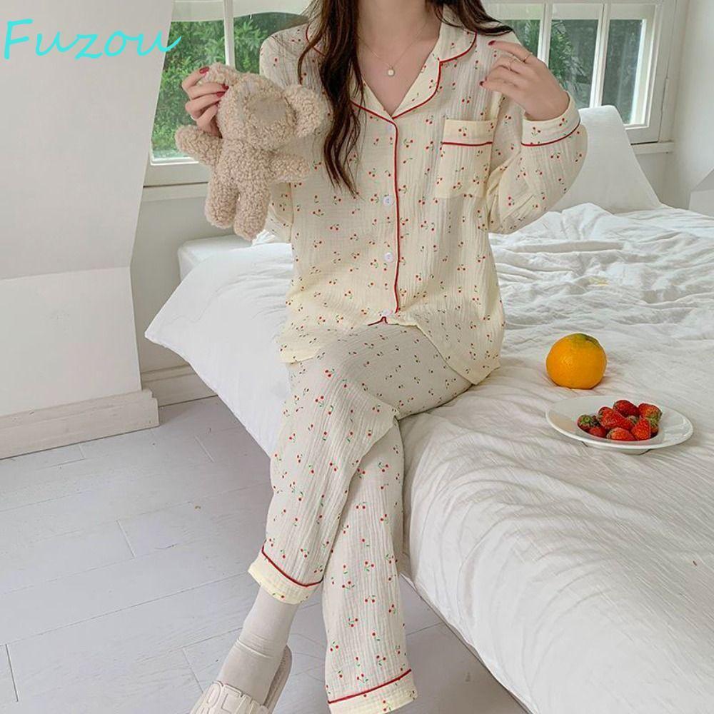 FUZOU Cherry Pyjamas Women, Ruffle Loose Sweet Pyjamas Suit, Cute Lapel Nightdress สองชิ้นชุดนอนสาว