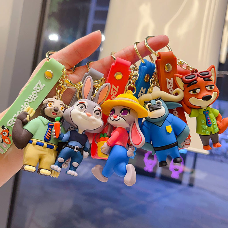 zootopia พวงกุญแจ ตุ๊กตาจูดีพกพา น่ารัก แนวใหม่ สำหรับแขวนกระเป๋าและโทรศัพท์/ของขวัญที่ระลึก/yun