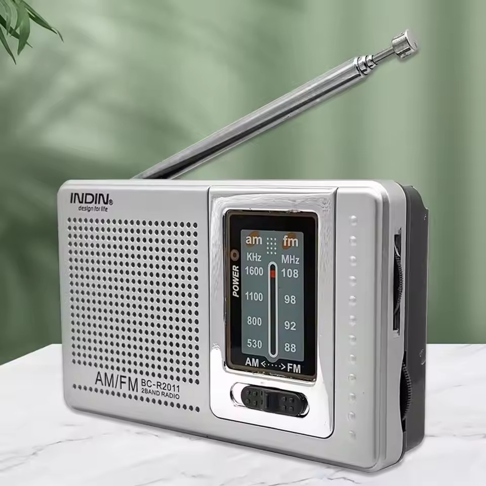 BC-R2011 FM World Receiver Telescopic เสาอากาศแบตเตอรี่วิทยุ Mini Full Band FM สเตอริโอวิทยุกระเป๋า 