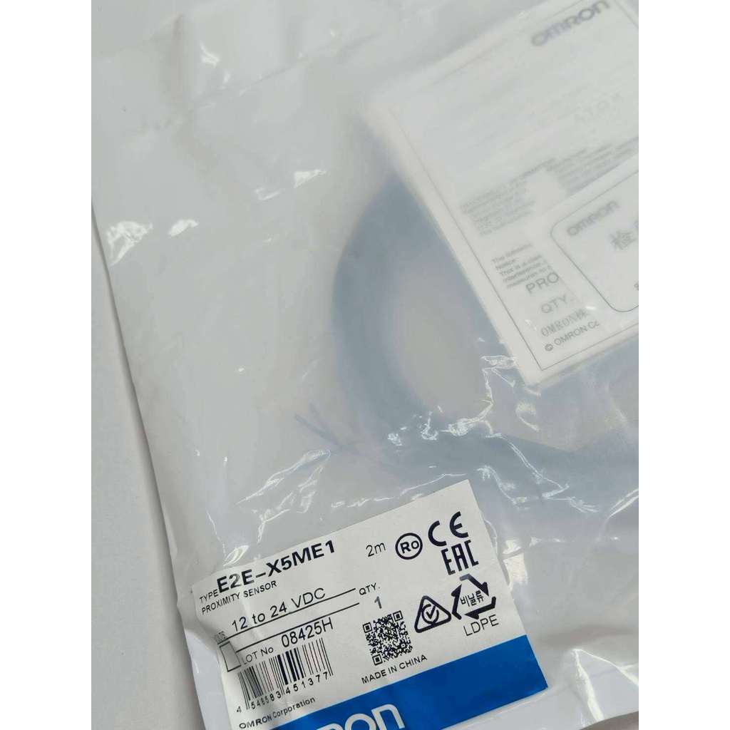 แท้คุ้ม E2E-X5ME1  Proximity Sensor เซ็นเซอร์ตรวจจับระยะใกล้ ระยะห่างในการตรวจจับ 5 mm. M12, NPN-NO, ยาว 2M,  พร้อมส่งจ
