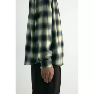 H&M(เอชแอนด์เอ็ม) เสื้อเชิ้ตผ้าฟลานเนลทรงหลวม ผู้ชาย 1289476_1