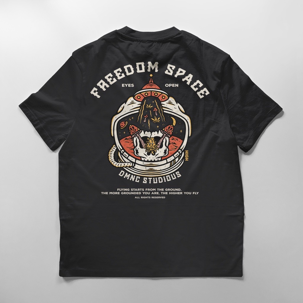 เสื้อยืด DMNC Freedom Space
