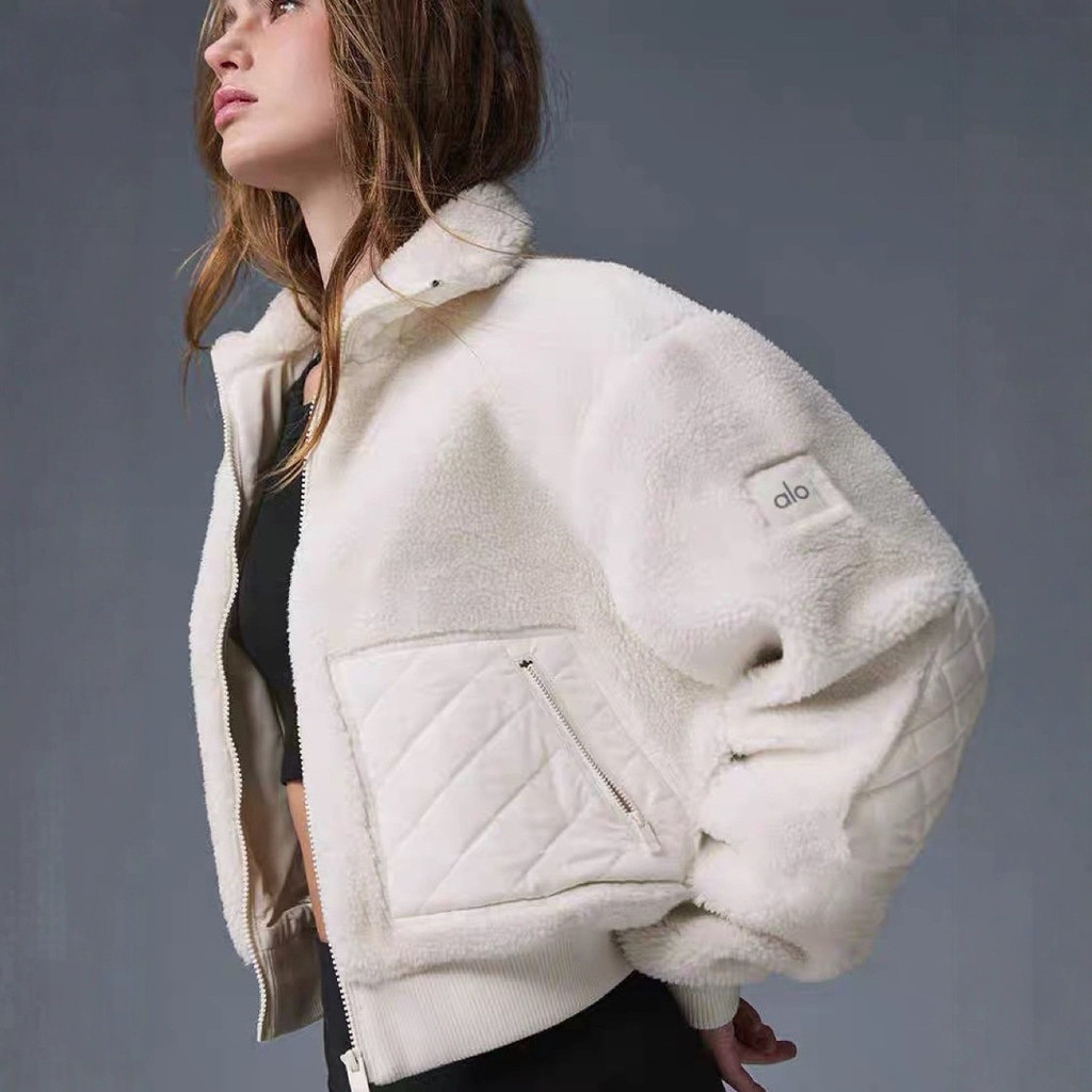 เสื้อแจ็คเก็ตผ้าฟลีซมีฮู้ด สีน้ำตาล เนื้อผ้าหนาอุ่น เหมาะสำหรับสวมใส่ทุกวัน