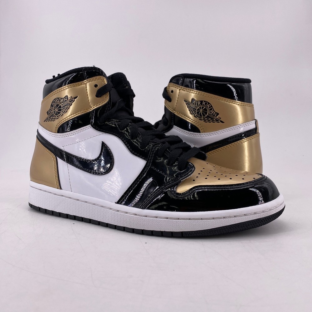 Air Jordan 1 Retro High OG "GOLD TOE" 2018 - Size 9 - 861428 007 (10819-2)