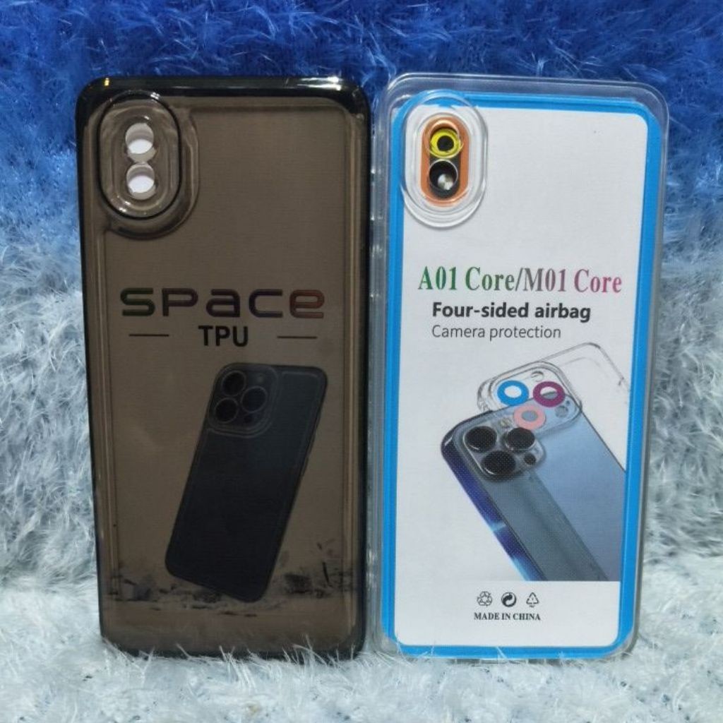 เคสนิ่ม Original Space Transparent Samsung A01 Core/M01 Core Silicone+Protec Camera สีดําใส