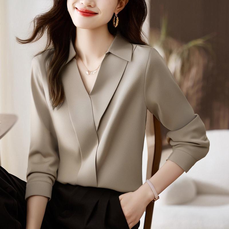 Chili Koko เสื้อเชิ้ตผ้าซาตินสำหรับผู้หญิง ทรงปกสูท แขนยาว คอวี เนื้อผ้าเรียบลื่น ทรงหลวม เหมาะสำหรับใส่ทำงาน 99303 - รูปที่ 2